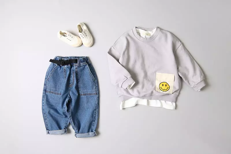 Hyvaa - Korean Children Fashion - #littlefashionista - Pocket Smile Sweatshirt - 7