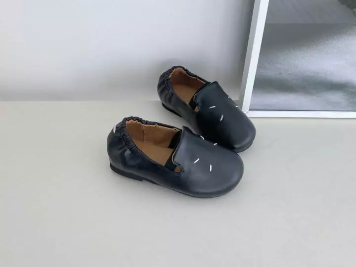 IWAI - Korean Children Fashion - #discoveringself - IW948 Café Flats  - 4