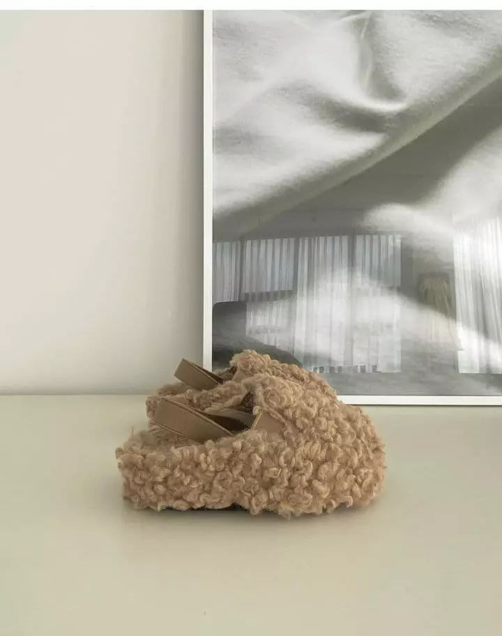 IWAI - Korean Children Fashion - #minifashionista - IW955 Cream Slippers  - 4