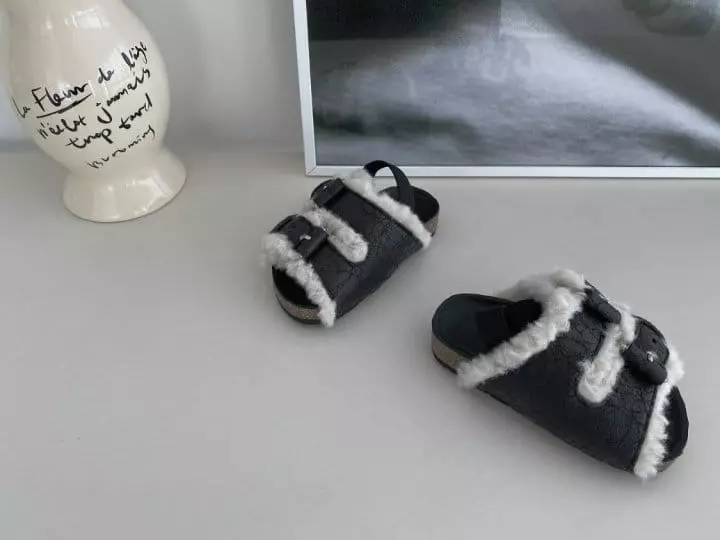 IWAI - Korean Women Fashion - #momslook - IW949 Crom Mom Slippers  - 2