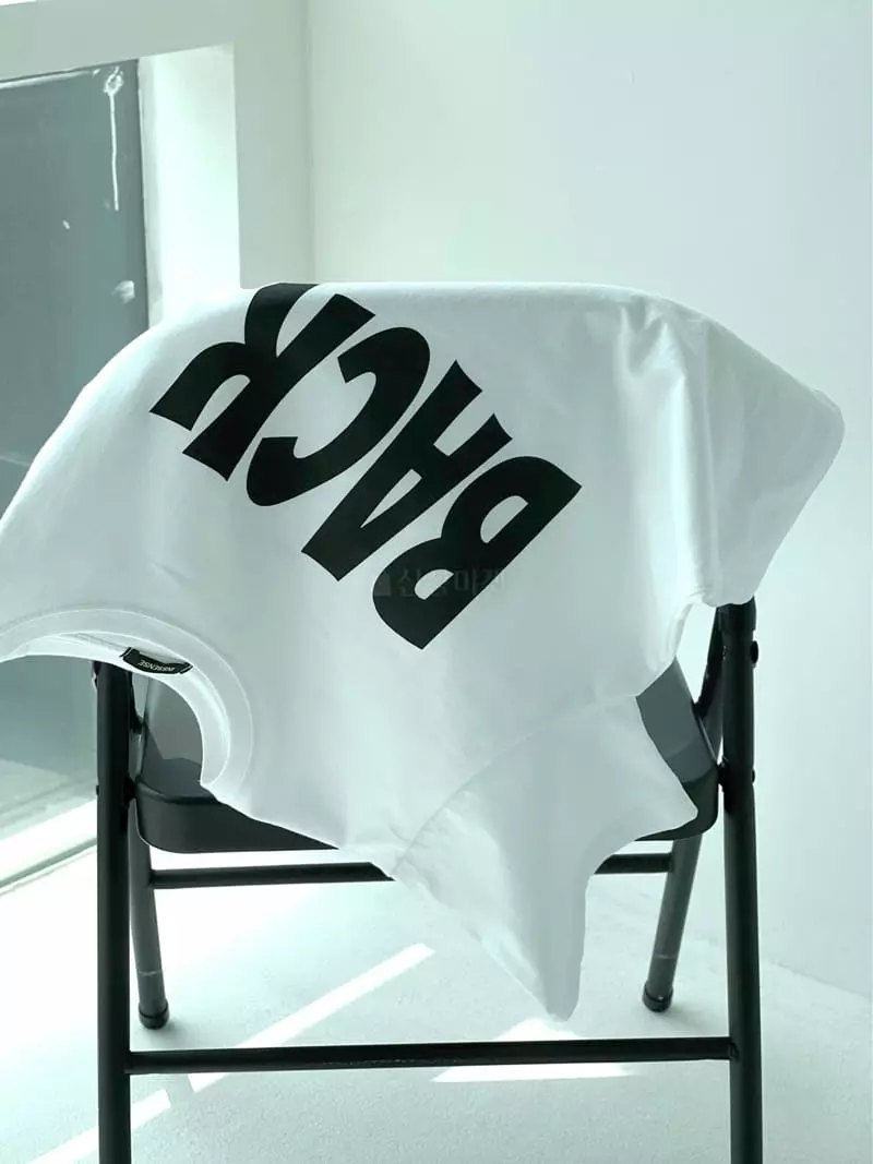 Inssense - Korean Women Fashion - #momslook - Lettering Tee - 11