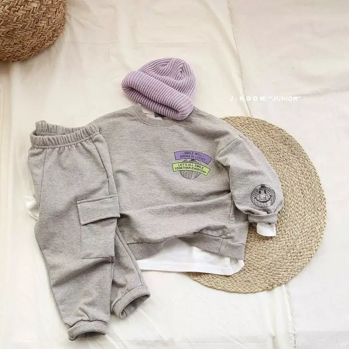 J-Room - Korean Children Fashion - #prettylittlegirls - Earth Sweatshirt - 3