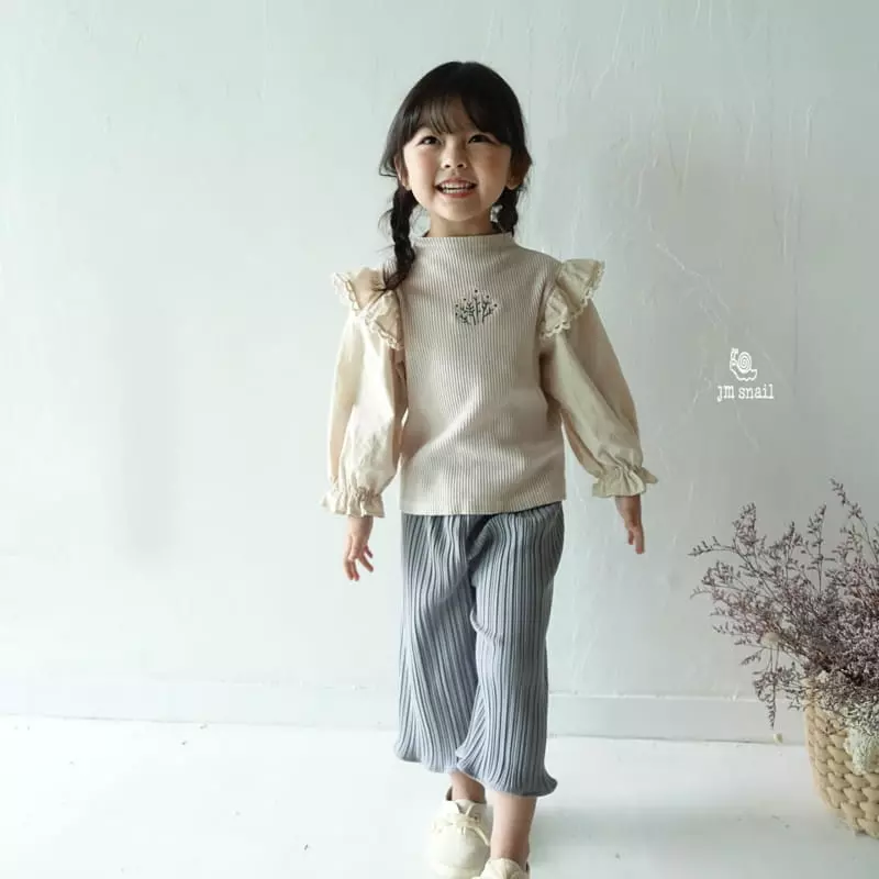 JM Snail - Korean Children Fashion - #childrensboutique - Flower Embroidery Tee - 3