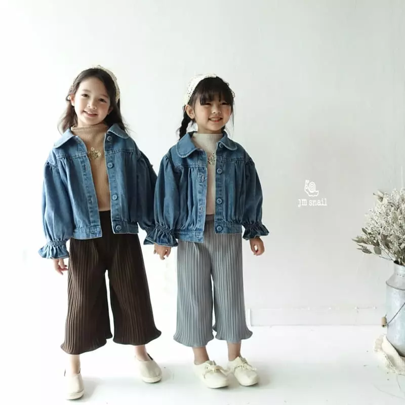 JM Snail - Korean Children Fashion - #littlefashionista - Flower Embroidery Tee - 11