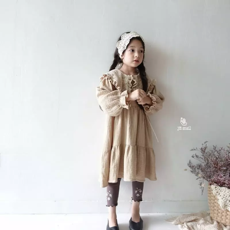 JM Snail - Korean Children Fashion - #prettylittlegirls - Yoru Collar One-piece - 10