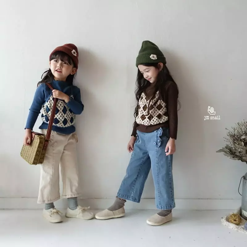 JM Snail - Korean Children Fashion - #toddlerclothing - Quilting Vest Tee - 2