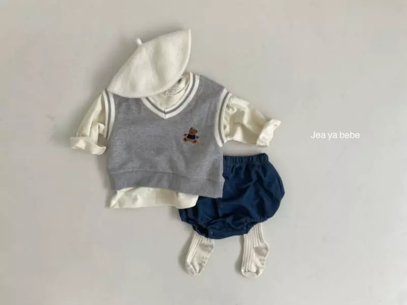 Jeaya & Mymi - Korean Baby Fashion - #babyboutiqueclothing - V Neck Yoggo Vest - 3