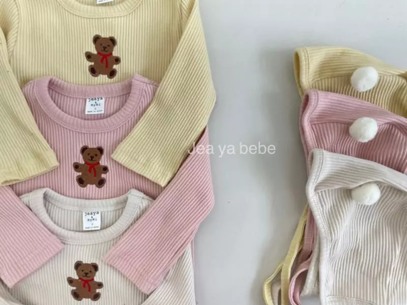 Jeaya & Mymi - Korean Baby Fashion - #babyfashion - Gift Bodysuit with Bell Hat