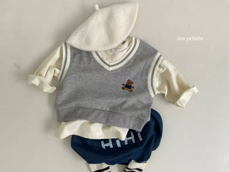 Jeaya & Mymi - Korean Baby Fashion - #babygirlfashion - V Neck Yoggo Vest - 7