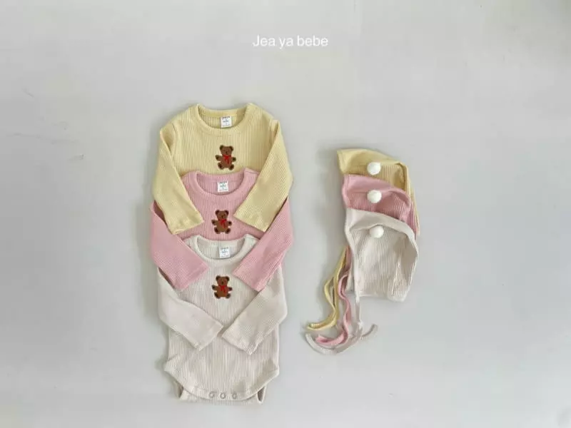 Jeaya & Mymi - Korean Baby Fashion - #onlinebabyboutique - Gift Bodysuit with Bell Hat - 10