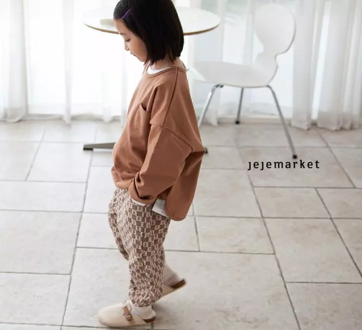 Jeje Market - Korean Children Fashion - #littlefashionista - Pocket Piping Tee - 7