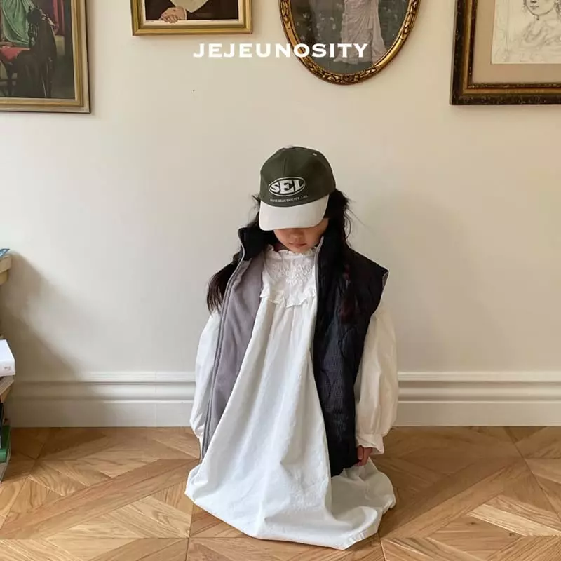 Jejeunosity - Korean Children Fashion - #magicofchildhood - George Vest - 7