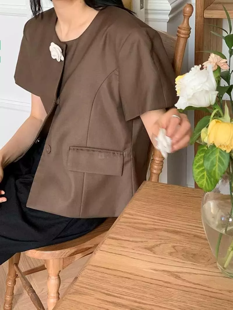 Jkichi - Korean Women Fashion - #momslook - Circle Sleeves Jacket - 2