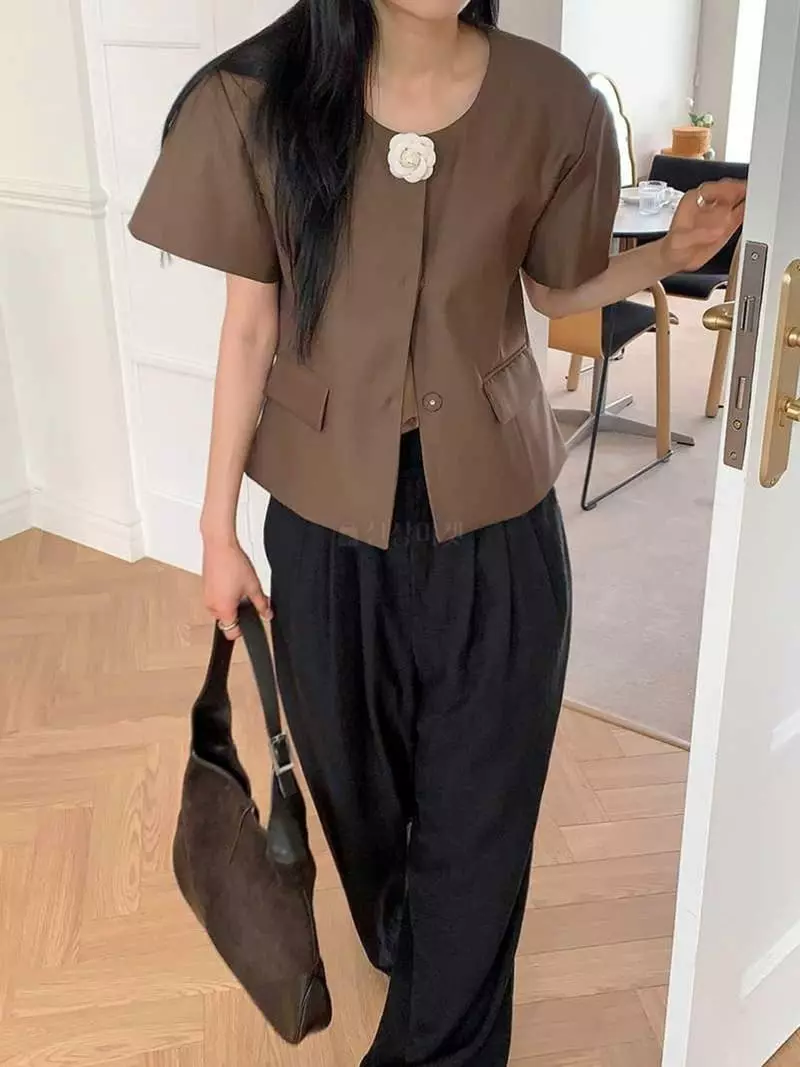 Jkichi - Korean Women Fashion - #womensfashion - Circle Sleeves Jacket - 4