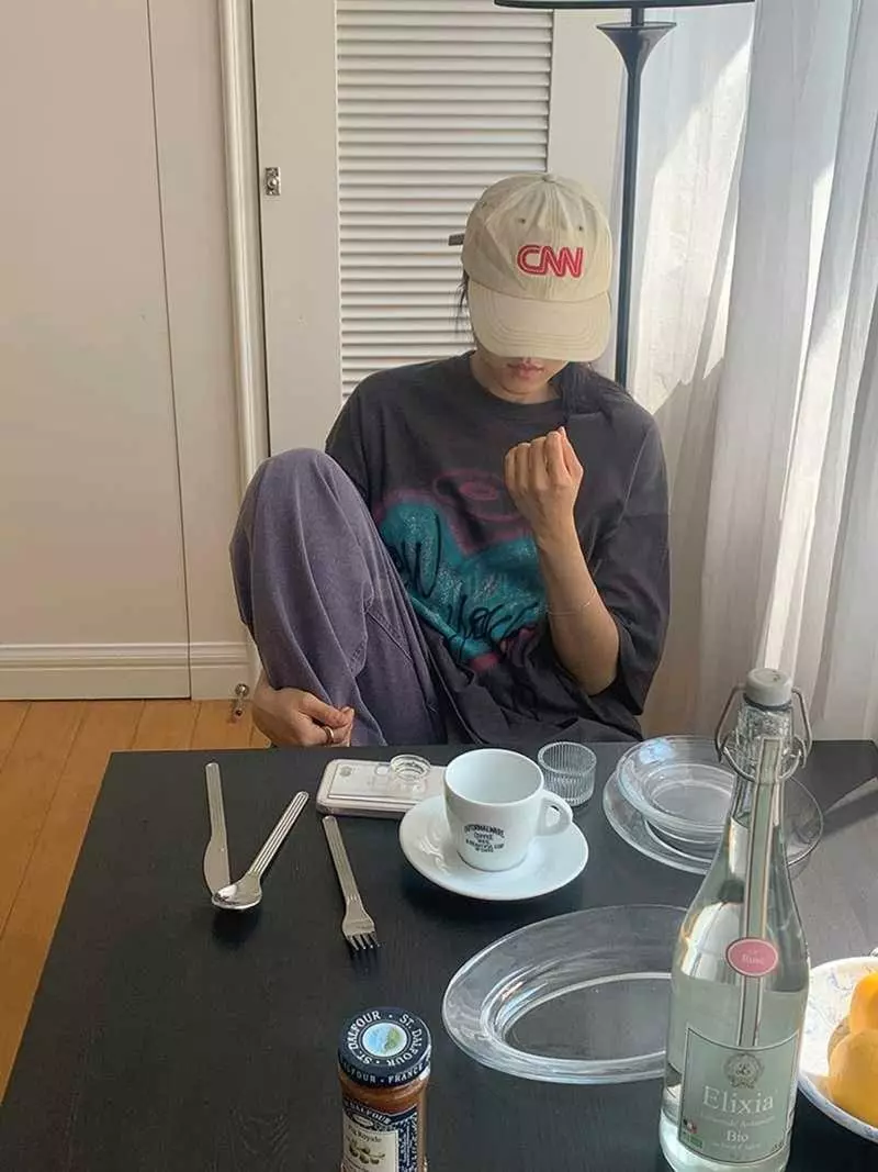 Jkichi - Korean Women Fashion - #momslook - New York Angel Tee - 7