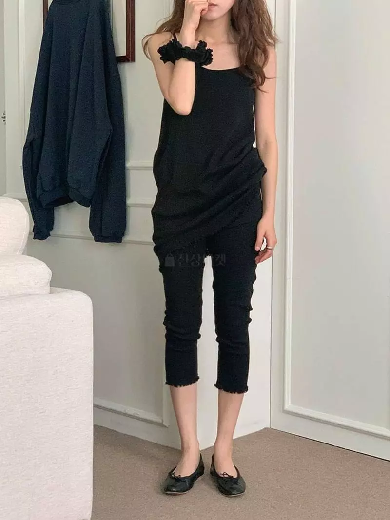 Jkichi - Korean Women Fashion - #momslook - Eyelet Sleeveless Leggings Hairing Set - 3