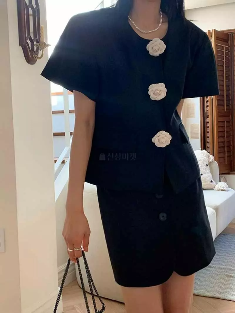 Jkichi - Korean Women Fashion - #womensfashion - Circle Sleeves Jacket - 9