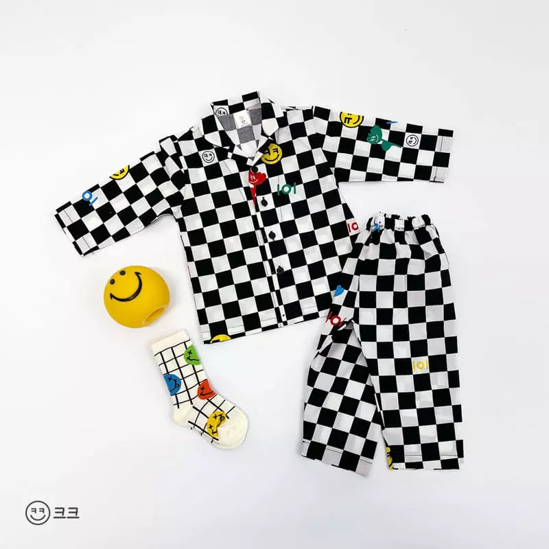 Kk - Korean Children Fashion - #Kfashion4kids - Smile Checker Board Easywear