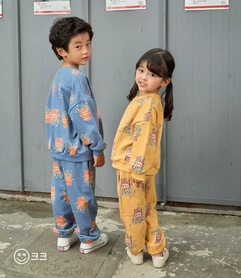 Kk - Korean Children Fashion - #prettylittlegirls - Popcorn Top Bottom Set - 8