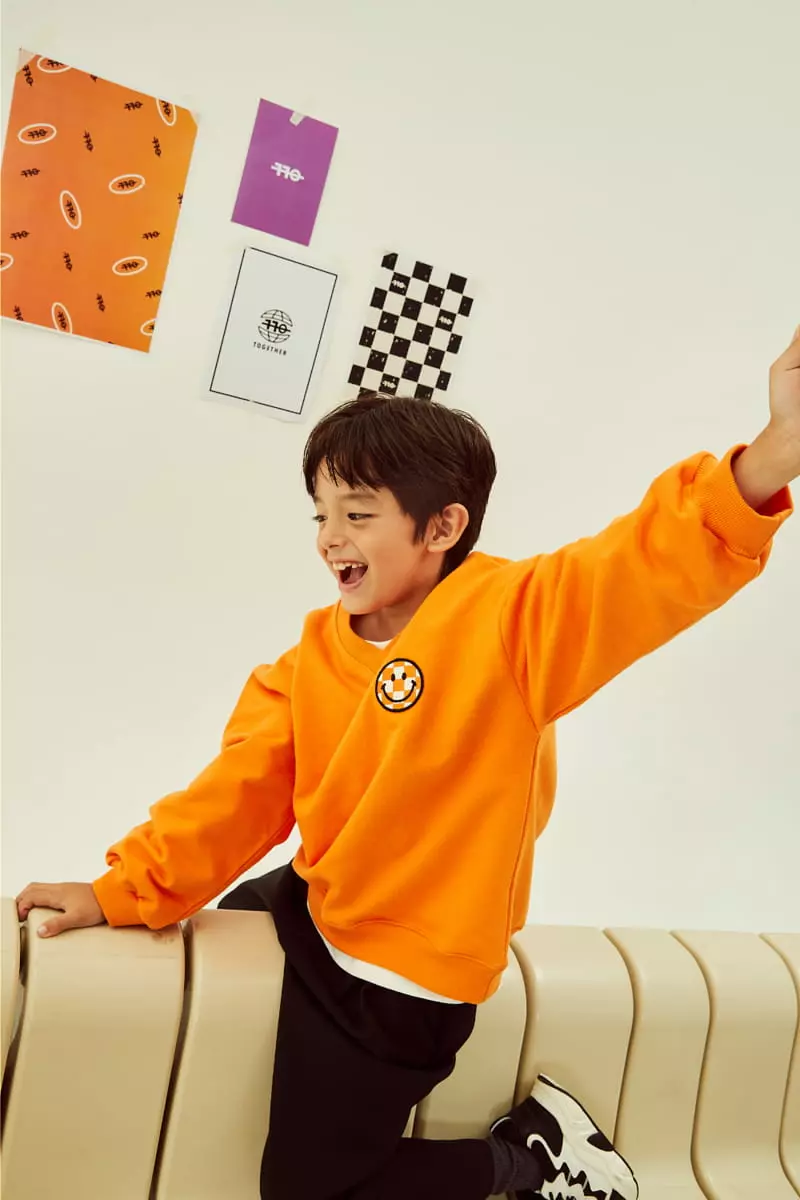 Kokoyarn - Korean Children Fashion - #toddlerclothing - V Neck Sweatshirt - 8