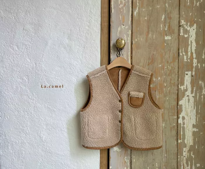 La Camel - Korean Children Fashion - #discoveringself - Kini Reversible Lamb Vest - 4