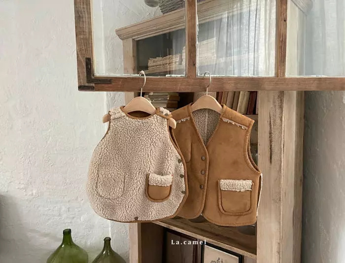 La Camel - Korean Children Fashion - #kidzfashiontrend - Kini Reversible Lamb Vest - 7