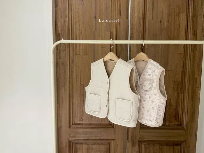 La Camel - Korean Children Fashion - #toddlerclothing - Hana Reversible Padding Vest - 7