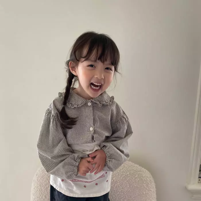 La Chouchou - Korean Children Fashion - #childofig - Frill Puff Blouse - 4