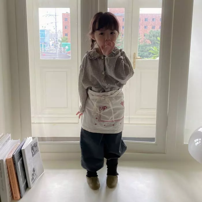 La Chouchou - Korean Children Fashion - #designkidswear - Frill Puff Blouse - 5