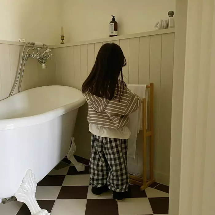 La Chouchou - Korean Children Fashion - #toddlerclothing - Check Check Pants - 2