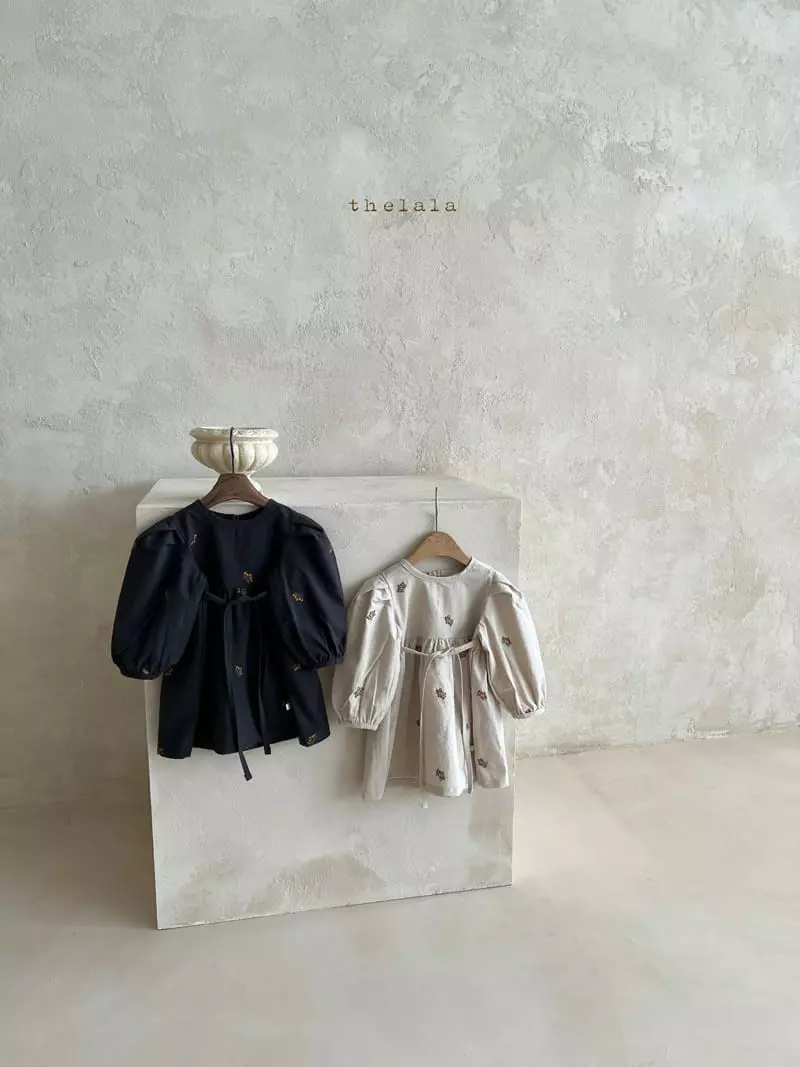 Lala - Korean Children Fashion - #magicofchildhood - Ann Embroidery One-piece with Mom