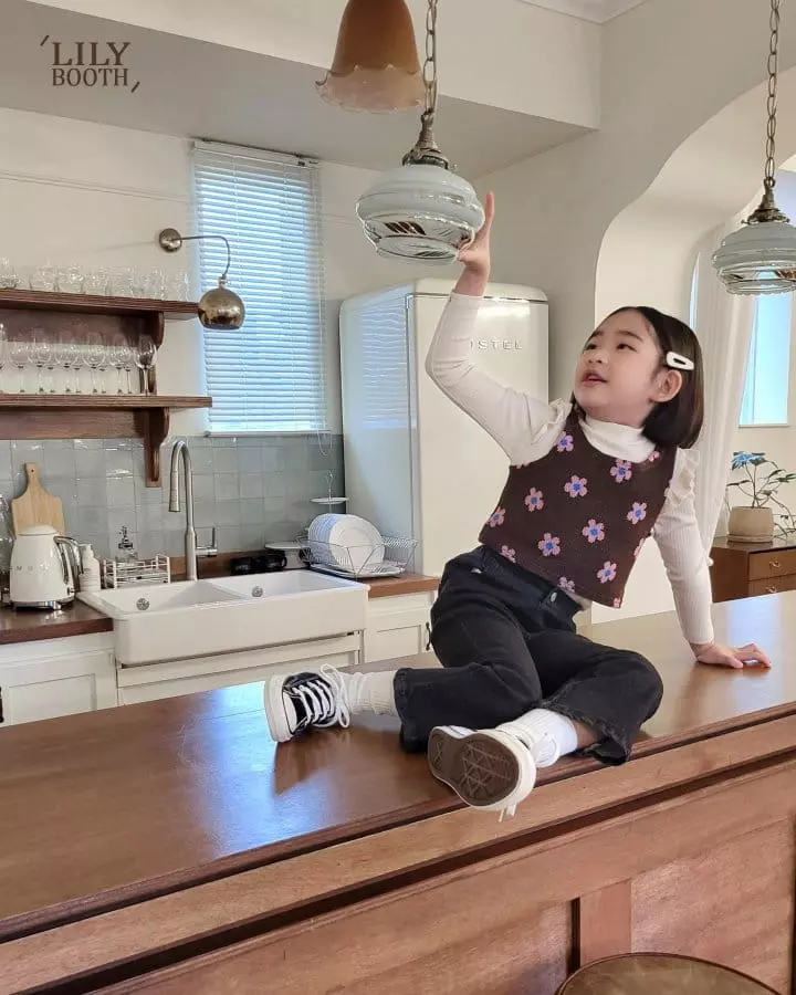 Lilybooth - Korean Children Fashion - #discoveringself - Daisy Vest - 7