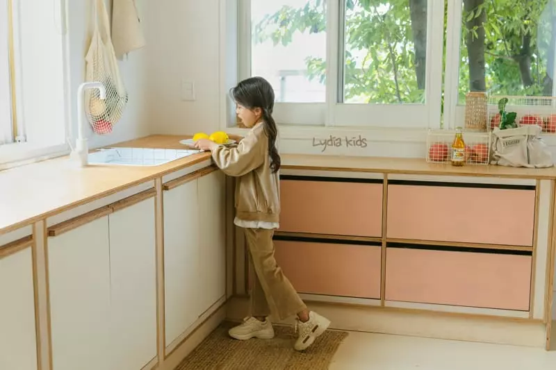 Lydia - Korean Children Fashion - #prettylittlegirls - Velour Bootscut Pants Set - 3