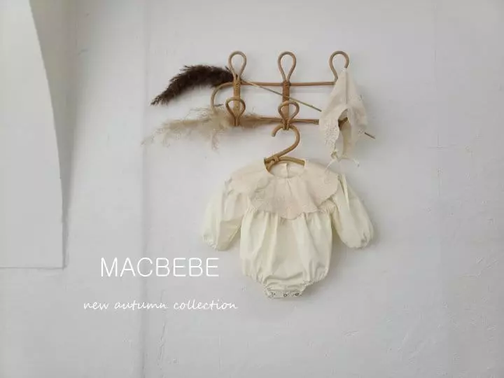 Mac - Korean Baby Fashion - #babygirlfashion - Embroidery Cape Bodysuit with Bonnet