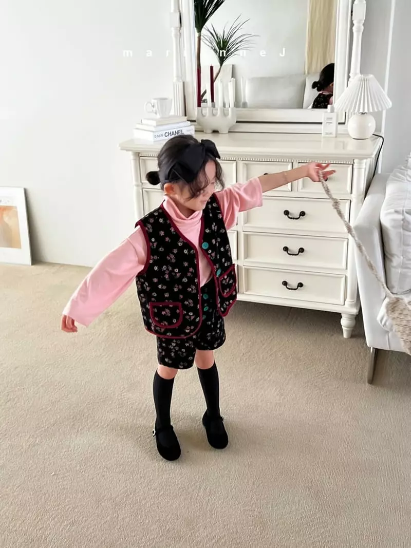 Mariannej - Korean Children Fashion - #childrensboutique - Rib Flower Vest - 4
