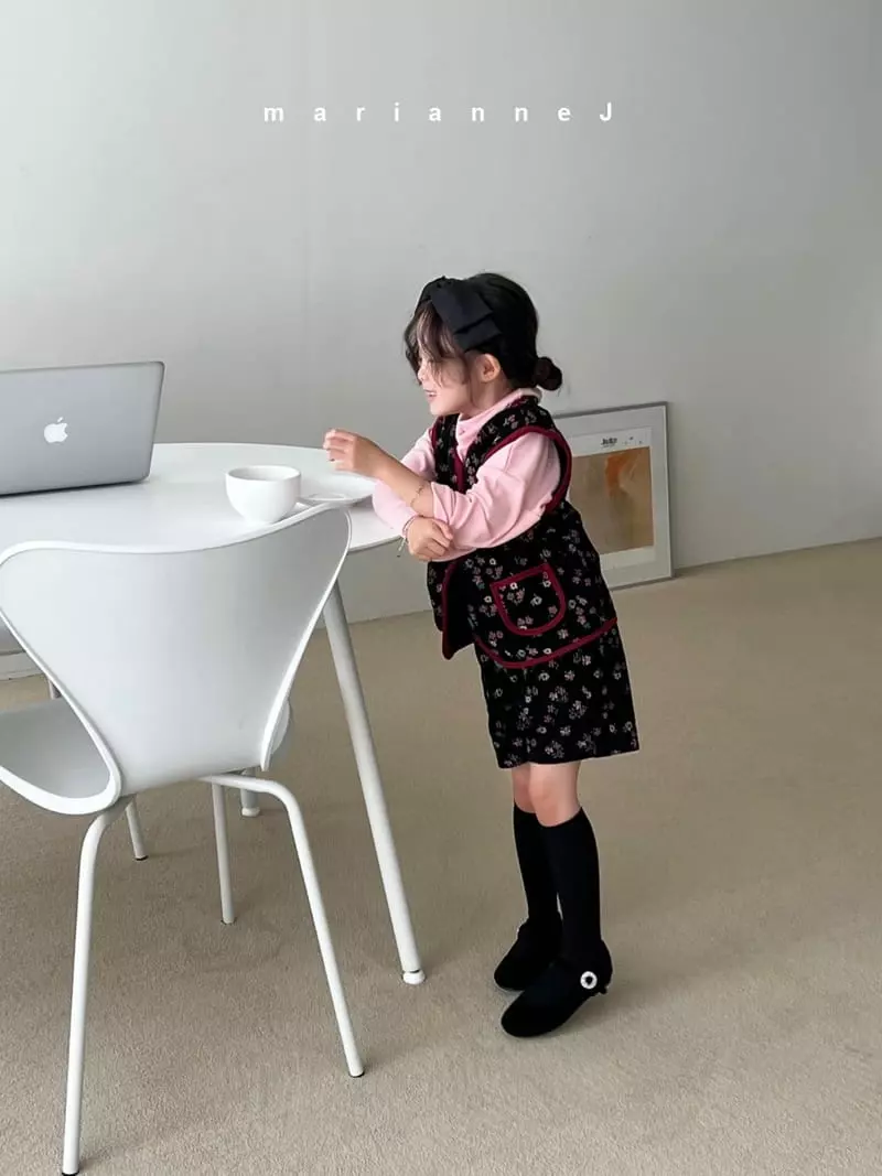 Mariannej - Korean Children Fashion - #kidsstore - Rib Flower Vest - 8