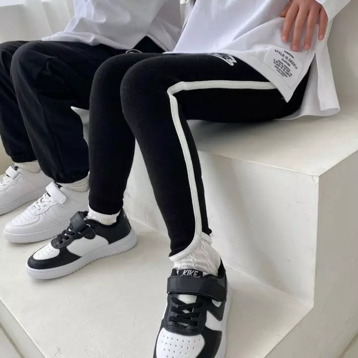 Matilda & Lee - Korean Children Fashion - #kidzfashiontrend - Style Label Tee - 4