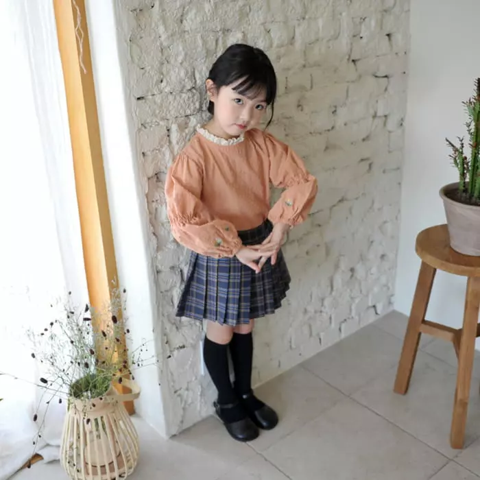 Momo Ann - Korean Children Fashion - #designkidswear - Balloon Sleeves Blouse - 9
