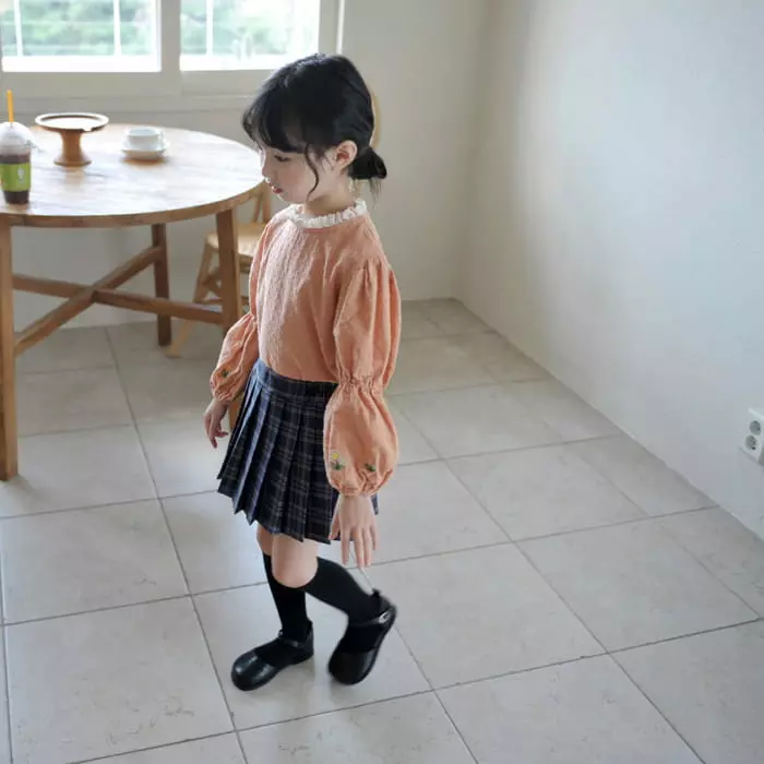 Momo Ann - Korean Children Fashion - #kidsshorts - Balloon Sleeves Blouse - 12