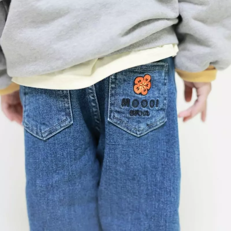 Mooi Store - Korean Children Fashion - #Kfashion4kids - Pocket Embroidery Jeans - 8