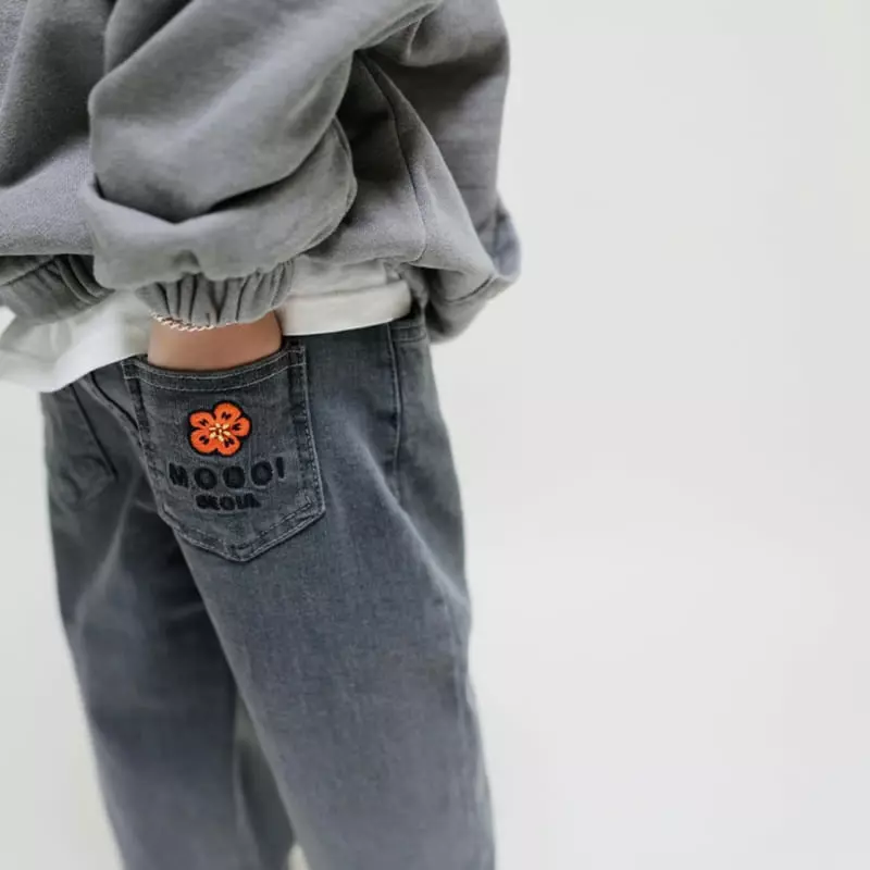 Mooi Store - Korean Children Fashion - #discoveringself - Pocket Embroidery Jeans - 3