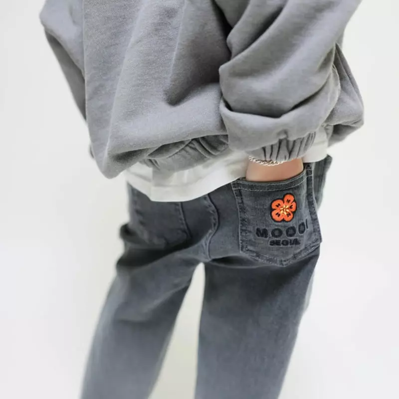 Mooi Store - Korean Children Fashion - #kidsstore - Pocket Embroidery Jeans - 6