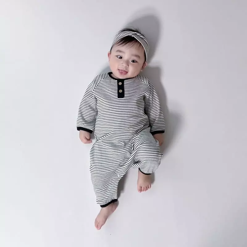 Moran - Korean Baby Fashion - #babyfashion - Sbutton Bodysuit with Hairband - 4