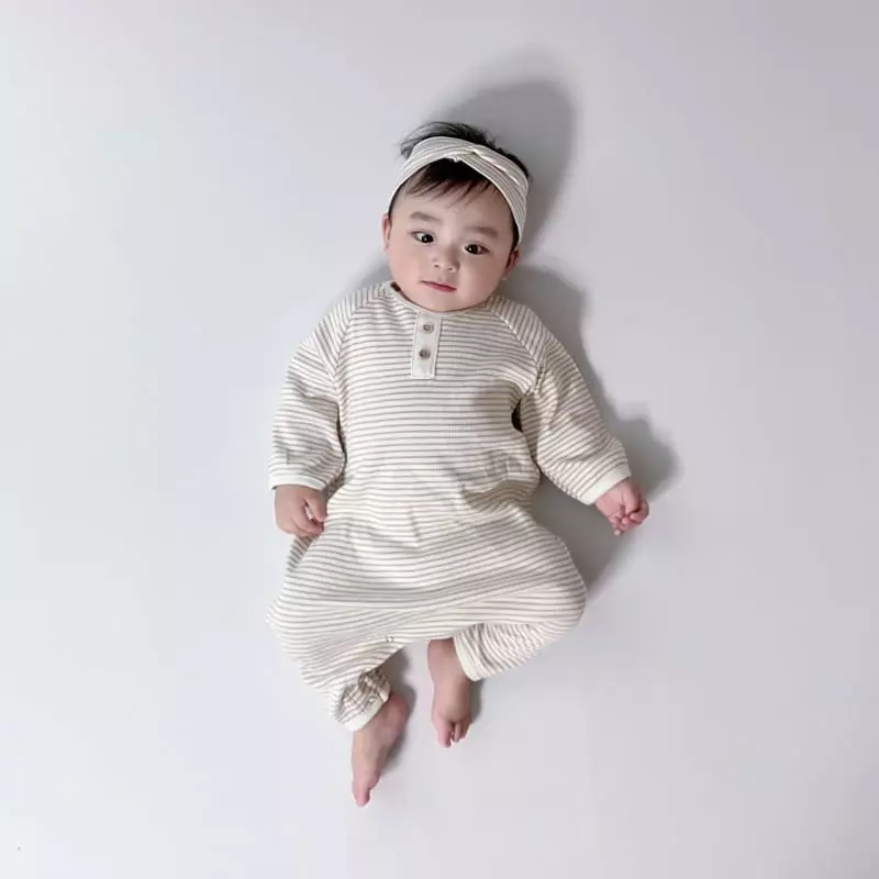 Moran - Korean Baby Fashion - #onlinebabyboutique - Sbutton Bodysuit with Hairband - 12
