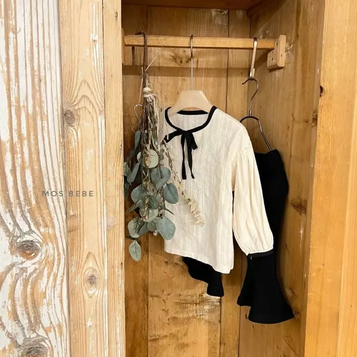 Mos Bebe - Korean Children Fashion - #childrensboutique - Ribbon Blouse - 2