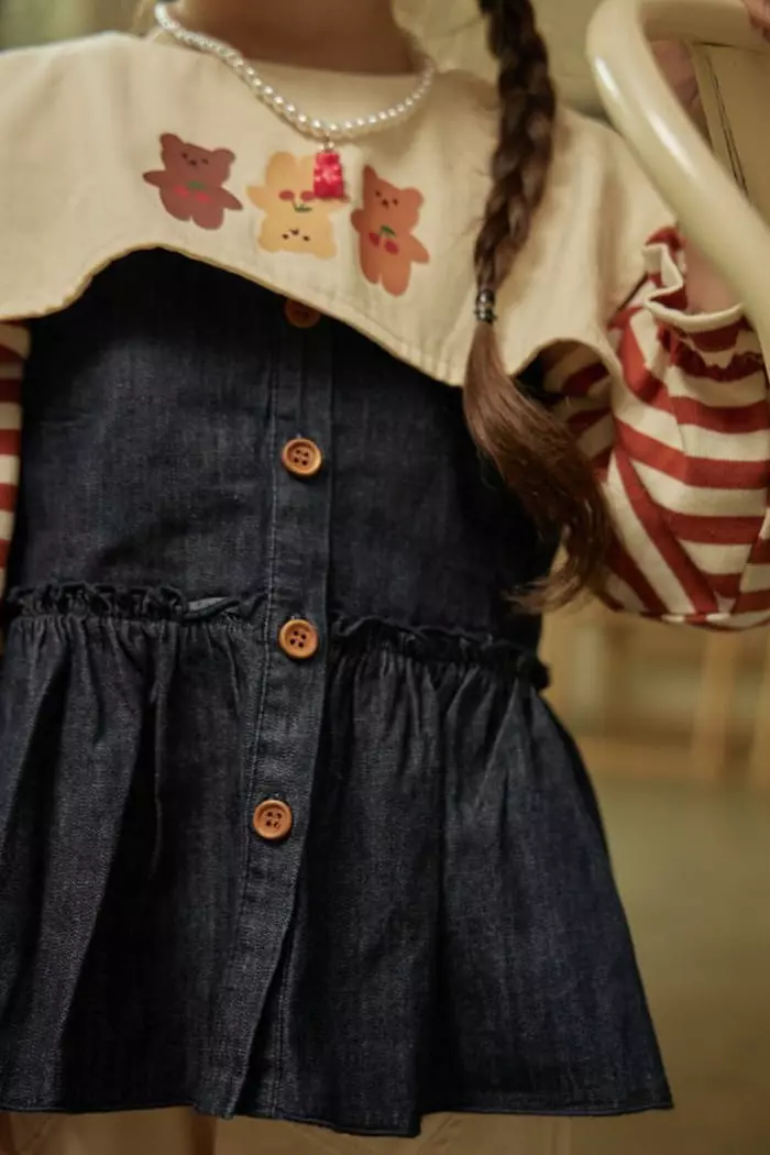 Mumunbaba - Korean Children Fashion - #prettylittlegirls - Everywhere Denim Vest - 5