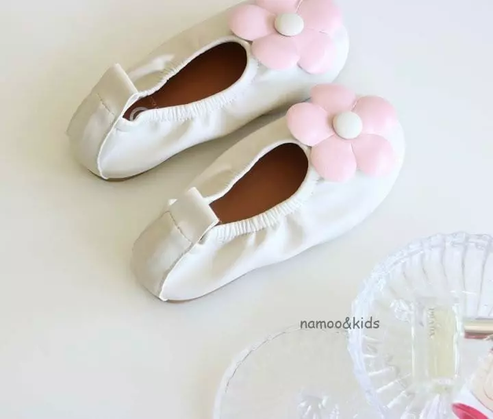 Namoo & Kids - Korean Children Fashion - #prettylittlegirls - Rody Flower Merry Jane - 5