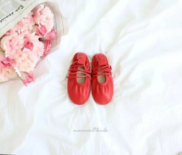 Namoo & Kids - Korean Children Fashion - #toddlerclothing - Maru Strap Flat - 2