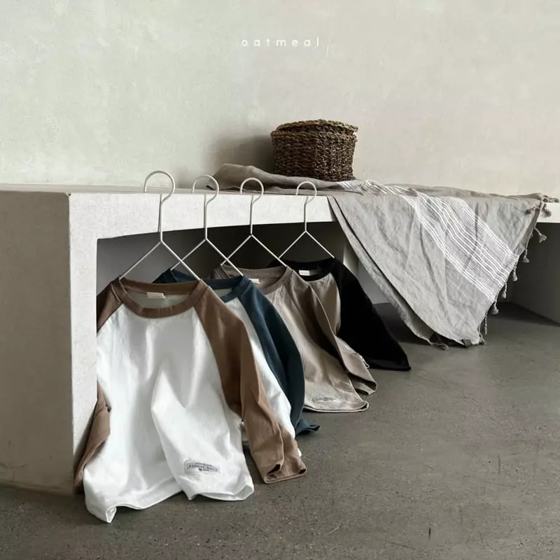 Oatmeal - Korean Children Fashion - #fashionkids - Basic Autumn Raglan Tee - 2