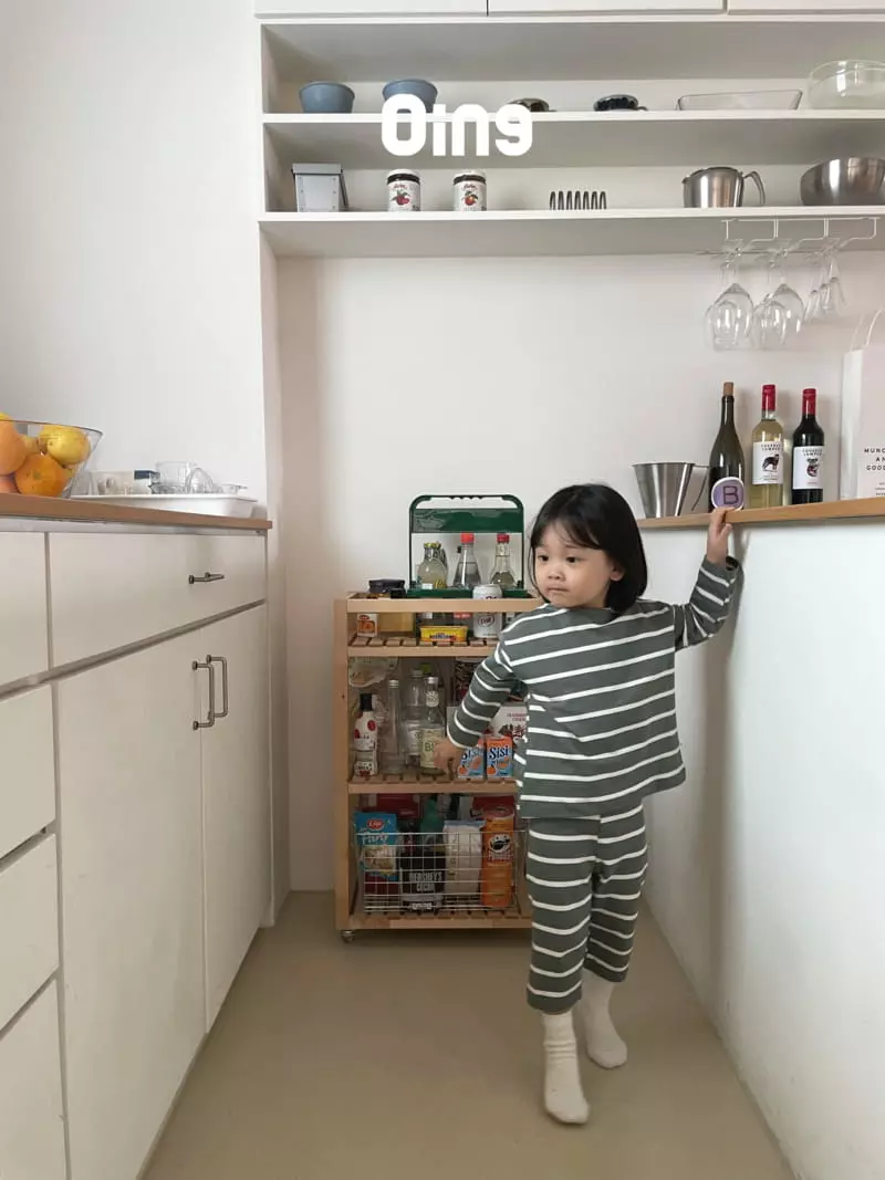 Oing - Korean Children Fashion - #kidzfashiontrend - Stripes Top Bottom Set - 8